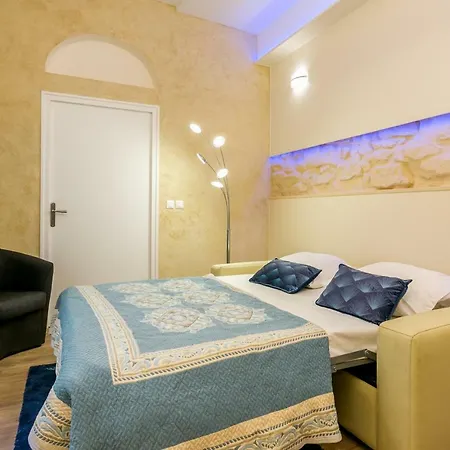 Marais Saint Paul Ecouffes With Ac Apartment *